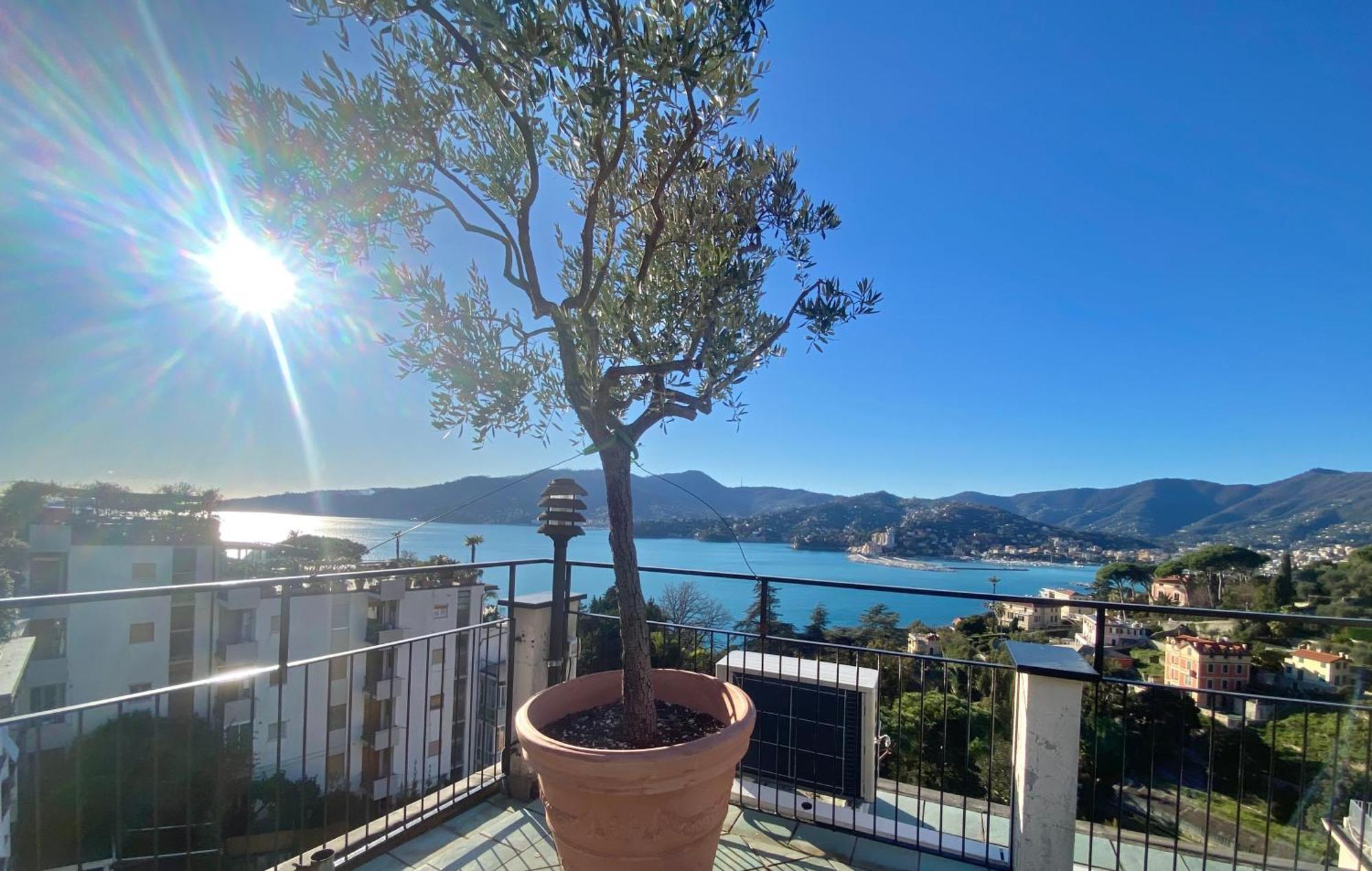 Welcome Riviera - Paradiso 12-Ultimo Restauro Nel 2025-Vista Mare Stupenda-Balcone Con Vista Meravigliosa Piu' Terrazza Solarium Sovrastante Di 70 Mq Esterna Rapallo Exterior foto
